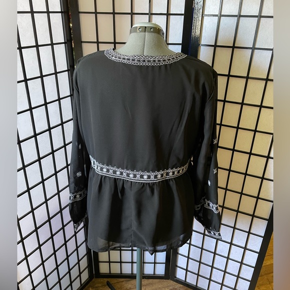 Celestial Blue Black & White Blouse - Picture 5 of 11